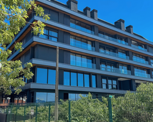 Apartamento Frente Mar em Jurerê no condomínio Gênova Residenza unidade 102