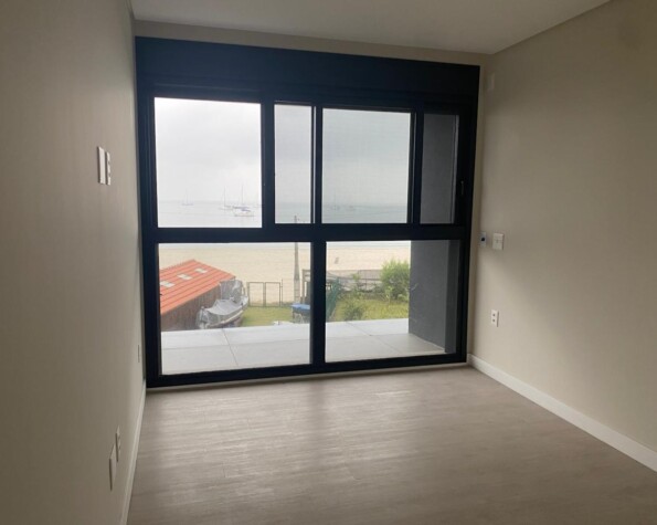 Apartamento Frente Mar em Jurerê no condomínio Gênova Residenza unidade 102