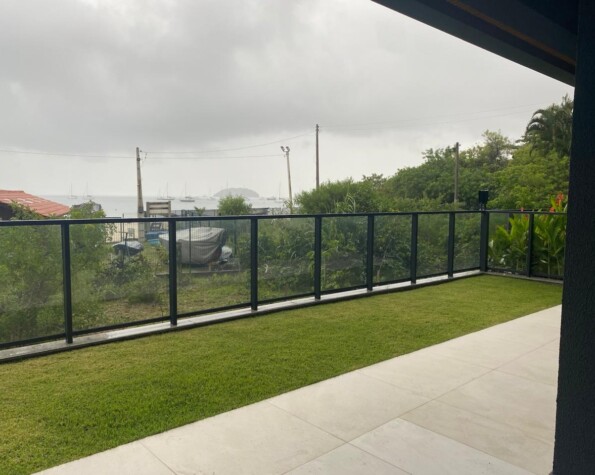 Apartamento Frente Mar em Jurerê no condomínio Gênova Residenza unidade 102