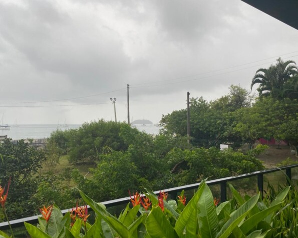Apartamento Frente Mar em Jurerê no condomínio Gênova Residenza unidade 102