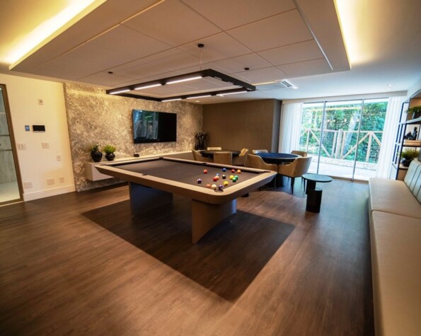 Duplex Frente Mar em Jurerê com 3 suítes no YachtClub