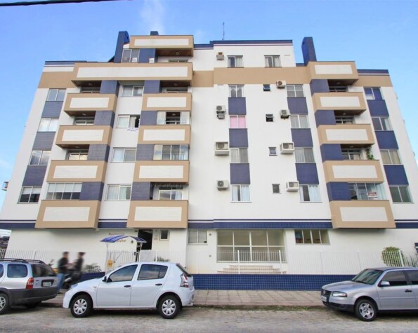 Apartamento 2 dormitórios à Venda – Abraão em Coqueiros – Florianópolis/SC