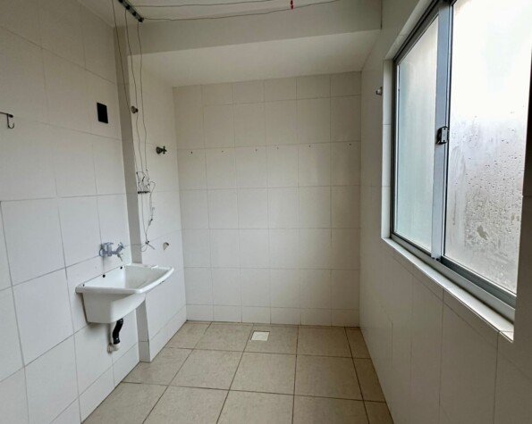 Apartamento 2 dormitórios à Venda – Abraão em Coqueiros – Florianópolis/SC