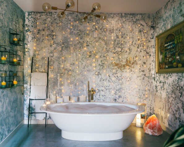 Casa Brutalista Exclusiva em Jurerê Internacional – A Casa do Cineasta