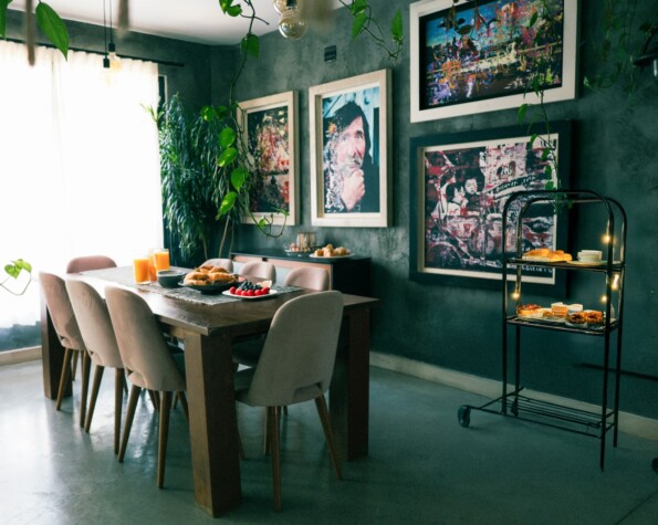 Casa Brutalista Exclusiva em Jurerê Internacional – A Casa do Cineasta