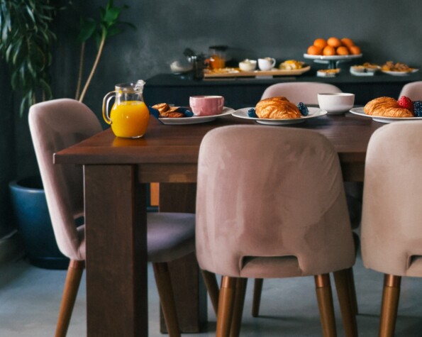 Casa Brutalista Exclusiva em Jurerê Internacional – A Casa do Cineasta