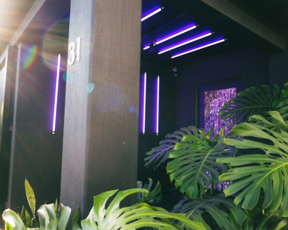 Casa Brutalista Exclusiva em Jurerê Internacional – A Casa do Cineasta