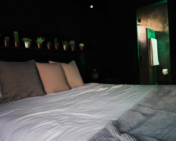 Casa Brutalista Exclusiva em Jurerê Internacional – A Casa do Cineasta